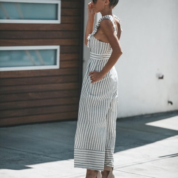 Jumpsuit - Picture 3 of 4